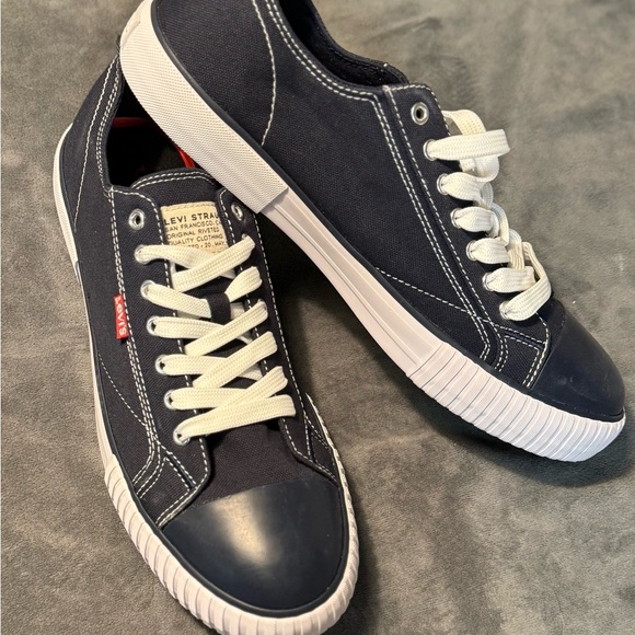 NWT LEVI’S Anikin Canvas Men's Navy Blue Sneakers Size 10 - Picture 3 of 10